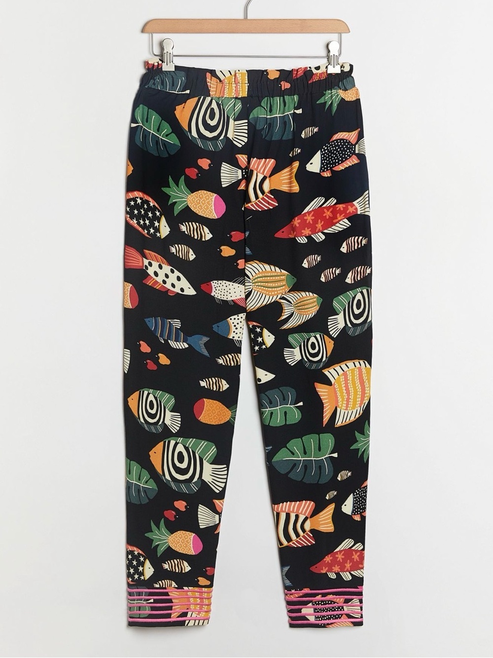 NWT - Farm Rio Sealife Joggers Size Small - Picture 3 of 8